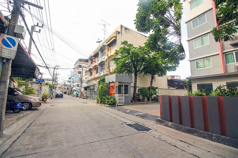 ขาย คอนโด คอนโดสาทรตากสินราคาถูก ห้องมุมสวย เขตคลองสาน ซอยกรุงธนบุรี1 แขวงคลองต้นไทร